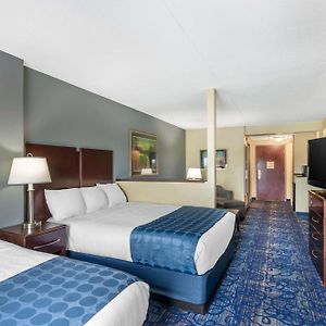 Queen Suite Two Queen Beds